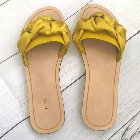 Alfani Noahh Slide Sandals - Size 8 - Picture 7 of 8